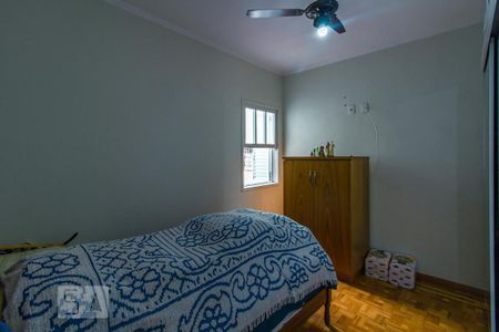 Casa para alugar com 300m², 3 quartos e 5 vagas Casa para alugar com 300m², 3 quartos e 5 vagasQuarto 2