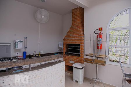 Casa de condomínio à venda com 220m², 4 quartos e 4 vagasÁrea comum - Salão de festas