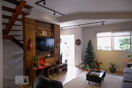 Sala de casa de condomínio à venda com 4 quartos, 220m² em Jardim Avelino, São Paulo