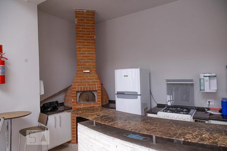 Casa de condomínio à venda com 220m², 4 quartos e 4 vagasÁrea comum - Salão de festas