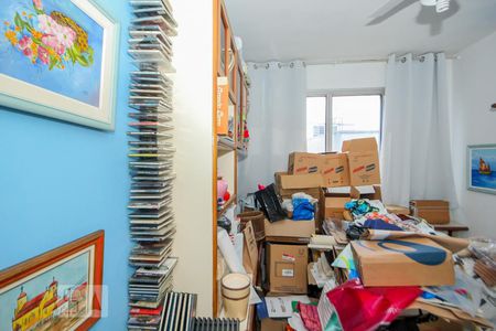 Apartamento à venda com 250m², 4 quartos e 2 vagasQuarto 2