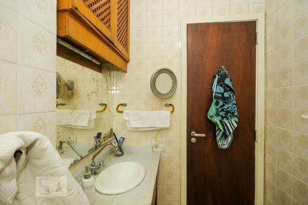 Apartamento à venda com 250m², 4 quartos e 2 vagasBanheiro Social 