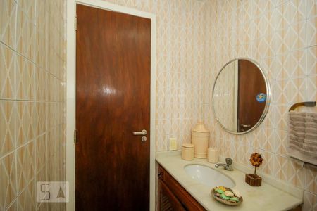 Apartamento à venda com 250m², 4 quartos e 2 vagasLavabo