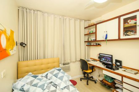 Apartamento à venda com 250m², 4 quartos e 2 vagasQuarto 3