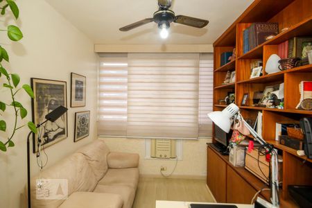 Apartamento à venda com 250m², 4 quartos e 2 vagasQuarto 1