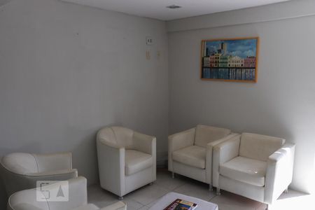 Sala 01 de casa para alugar com 6 quartos, 380m² em Tamarineira, Recife