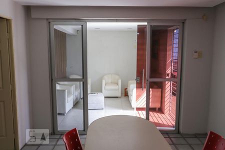 Sala 02 de casa para alugar com 6 quartos, 380m² em Tamarineira, Recife