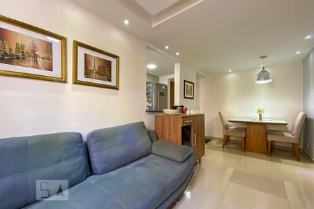 Sala de kitnet/studio à venda com 2 quartos, 47m² em Vigário Geral, Rio de Janeiro