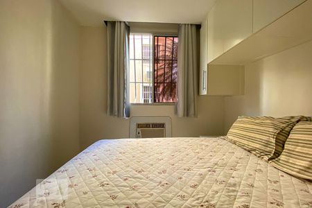 Quarto 1 de kitnet/studio à venda com 2 quartos, 47m² em Vigário Geral, Rio de Janeiro