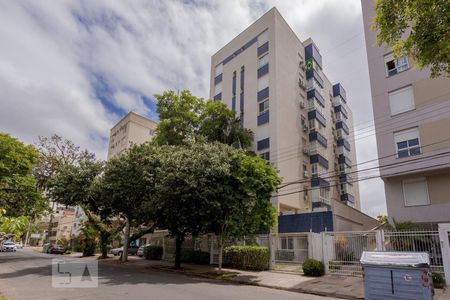 Apartamento para alugar com 70m², 2 quartos e 2 vagasFachada