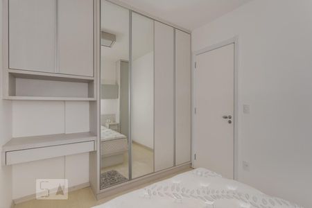 Apartamento para alugar com 70m², 2 quartos e 2 vagasQuarto