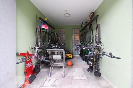 Apartamento para alugar com 80m², 2 quartos e 2 vagasÁrea comum - Bicicletario 