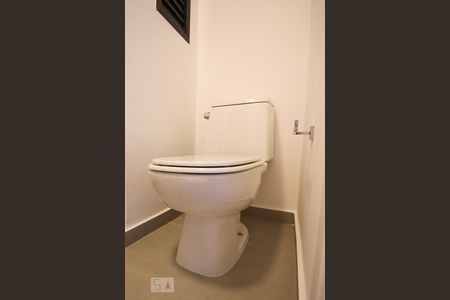 Apartamento para alugar com 80m², 2 quartos e 2 vagasBanheiro 