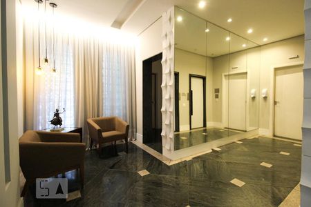 Apartamento para alugar com 80m², 2 quartos e 2 vagasHall