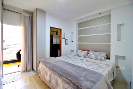 Quarto Suíte de casa à venda com 2 quartos, 230m² em Parque Oratorio, Santo André