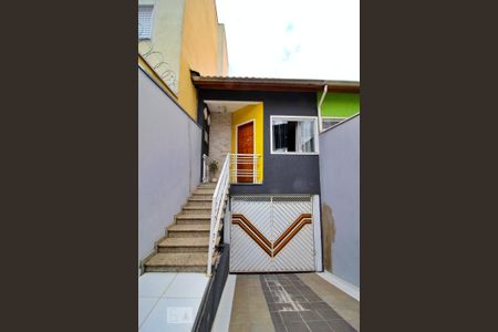 Fachada de casa à venda com 2 quartos, 230m² em Parque Oratorio, Santo André