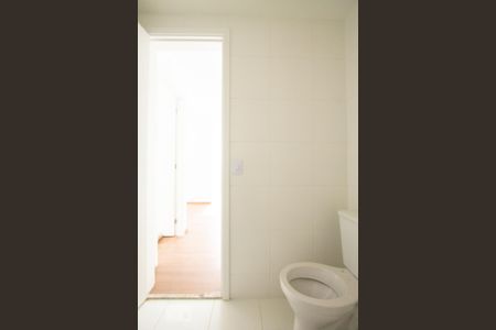 Apartamento à venda com 39m², 2 quartos e 1 vaga Apartamento à venda com 39m², 2 quartos e 1 vagaBanheiro