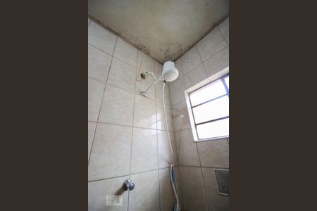 Casa à venda com 225m², 3 quartos e 1 vagaChuveiro