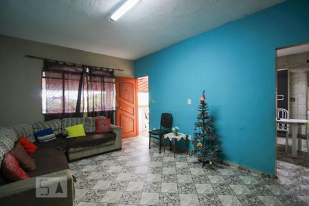 Casa à venda com 225m², 3 quartos e 1 vagaSala
