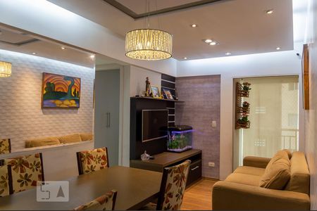 Sala de apartamento à venda com 2 quartos, 52m² em Baeta Neves, São Bernardo do Campo