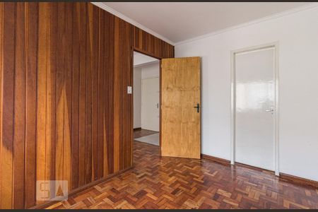Quarto de kitnet/studio para alugar com 1 quarto, 32m² em Protásio Alves, Porto Alegre