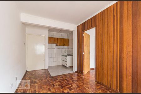 Sala/Cozinha de kitnet/studio para alugar com 1 quarto, 32m² em Protásio Alves, Porto Alegre
