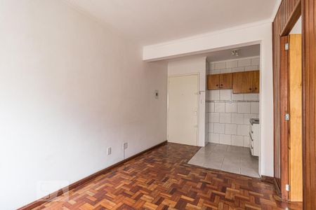 Studio para alugar com 32m², 1 quarto e sem vaga Studio para alugar com 32m², 1 quarto e sem vagaSala/Cozinha