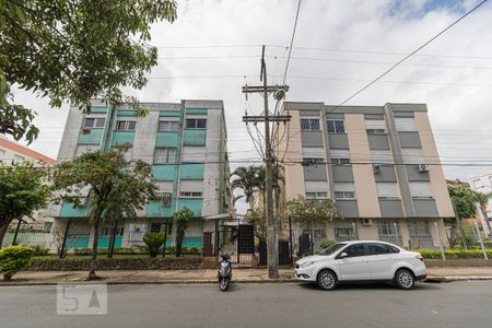 Fachada do Condomínio de kitnet/studio para alugar com 1 quarto, 32m² em Protásio Alves, Porto Alegre