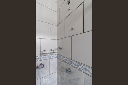 Studio para alugar com 32m², 1 quarto e sem vaga Studio para alugar com 32m², 1 quarto e sem vagaBanheiro