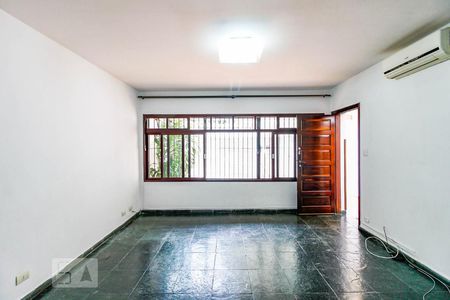 Sala de casa à venda com 3 quartos, 200m² em Campo Belo, São Paulo