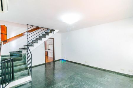 Sala de casa à venda com 3 quartos, 200m² em Campo Belo, São Paulo