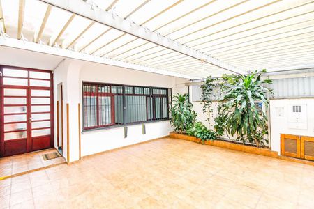 Casa à venda com 200m², 3 quartos e 2 vagas Casa à venda com 200m², 3 quartos e 2 vagasGaragem