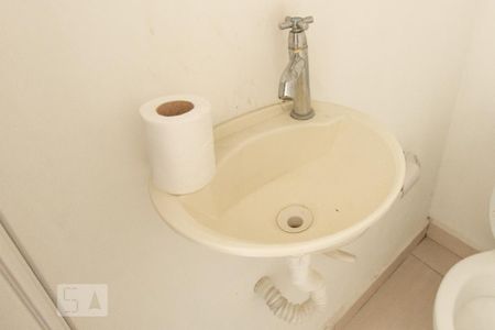 Casa para alugar com 65m², 2 quartos e sem vaga Casa para alugar com 65m², 2 quartos e sem vagaLavabo