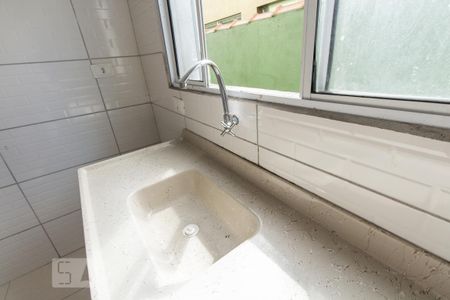 Casa para alugar com 65m², 2 quartos e sem vaga Casa para alugar com 65m², 2 quartos e sem vagaCozinha