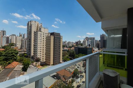 Studio para alugar com 30m², 1 quarto e 1 vaga Studio para alugar com 30m², 1 quarto e 1 vagaVaranda