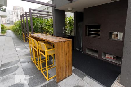 Studio para alugar com 30m², 1 quarto e 1 vaga Studio para alugar com 30m², 1 quarto e 1 vagaChurrasqueira