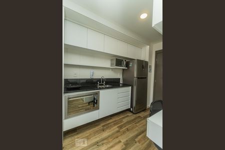 Studio para alugar com 30m², 1 quarto e 1 vaga Studio para alugar com 30m², 1 quarto e 1 vagaCozinha