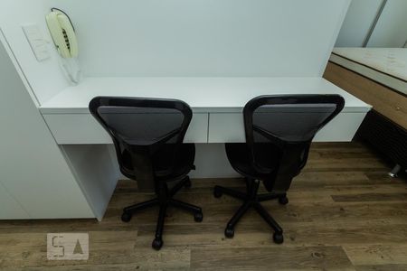 Studio para alugar com 30m², 1 quarto e 1 vaga Studio para alugar com 30m², 1 quarto e 1 vagaStudio