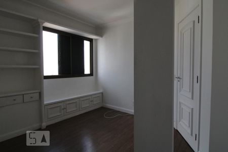 Apartamento à venda com 350m², 4 quartos e 5 vagasSuíte 1