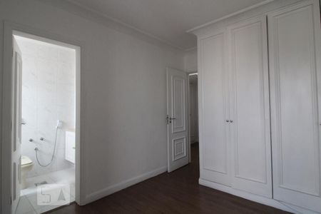 Apartamento à venda com 350m², 4 quartos e 5 vagasSuíte 3