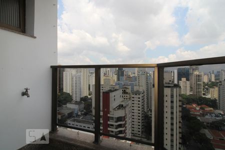 Apartamento à venda com 350m², 4 quartos e 5 vagasVaranda suíte 2