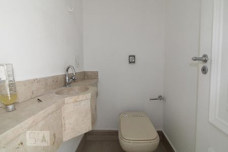 Apartamento à venda com 350m², 4 quartos e 5 vagasLavabo do salão
