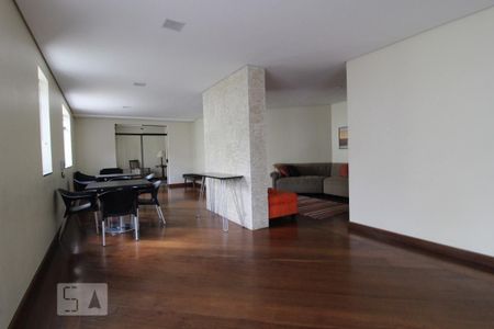 Apartamento à venda com 350m², 4 quartos e 5 vagasSalão de festas