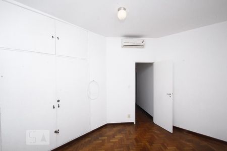 Apartamento à venda com 90m², 2 quartos e 1 vagaQuarto 2