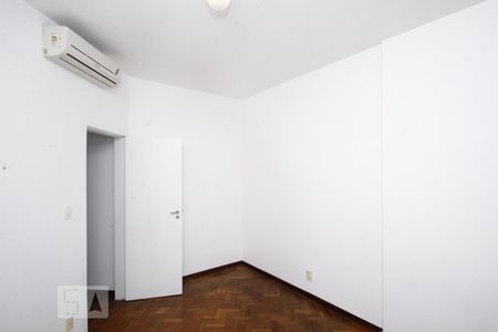 Apartamento à venda com 90m², 2 quartos e 1 vagaQuarto 2
