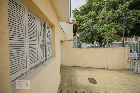 Casa à venda com 250m², 4 quartos e 5 vagasFachada Casa