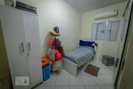 Casa à venda com 137m², 3 quartos e 6 vagasQuarto 1