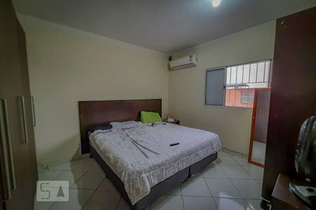 Casa à venda com 137m², 3 quartos e 6 vagasQuarto 3