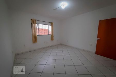 Casa à venda com 137m², 3 quartos e 6 vagasSala 3 Escritório