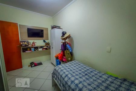 Casa à venda com 137m², 3 quartos e 6 vagasQuarto 1